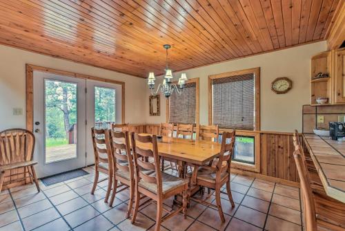 Spacious Retreat Less Than 5 Mi to Angel Fire Resort! - image 6