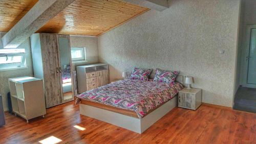 Lakeview-Estate ApartHotel - main image