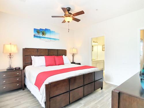 Vista Cay 35TH Luxury New Renovated 3 bedroom 3 and a half bath Townhouse - image 8