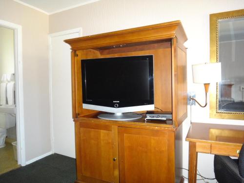 Budget Motor Inn- Mahopac