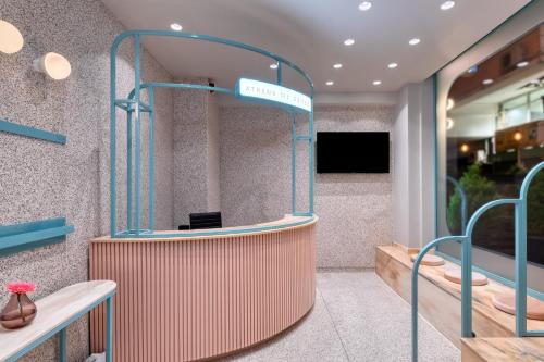 Athens Ivy Suites - image 2