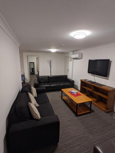 Arena Hotel (formerly Sleep Express Motel) - image 7