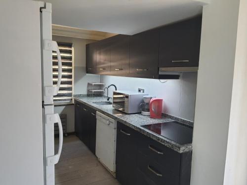 Hotels near KarIsIk Pizza &amp; Cafe, Silivri BEST HOTEL RATES Near