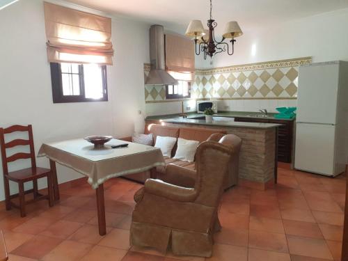 Apartamentos Cadiz el Chico - Villaluenga del Rosario