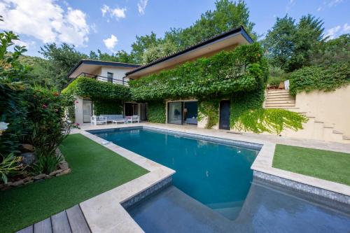 Belle villa avec piscine au calme 30min de Nice gîte à louer Peïra-Cava