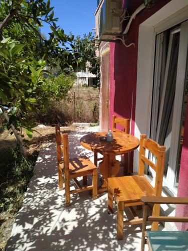 Ekaterini Apartments 5