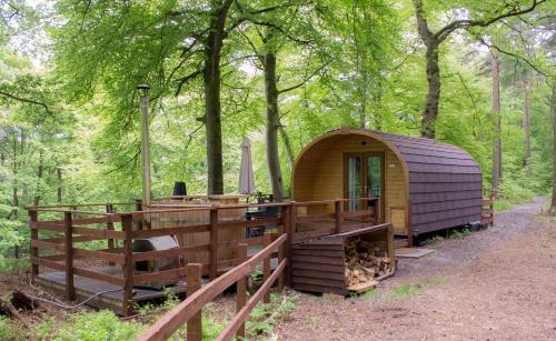 Broomhills Farm River Eco Pods