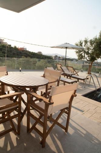 Hello Village Chania in Theriso