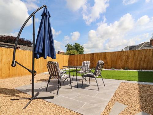 2 Pine Grove 2 Pine Grove