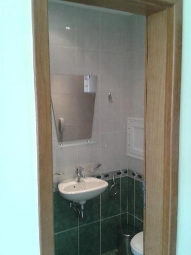 One-Bedroom Apartment with Street View (2 Adults + 2 Children) - Annex image 6