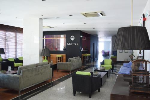 Madeira Regency Cliff - Adults Only - 로비