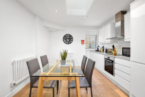 Berwick Street by Q Apartments - image 3