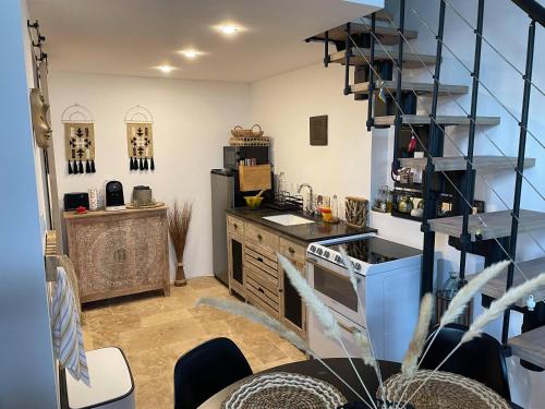 Jolie annexe du mas dans le cœur de la garrigue nîmoise - Location saisonnière - Nîmes