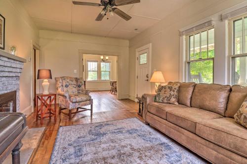 Cozy Home with Views Less Than 1 Mi to Lake Junaluska! in Waynesville, USA