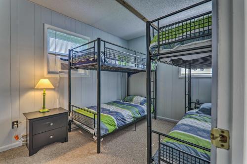 Sweet Retreat Poconos Getaway with Game Room! - image 12