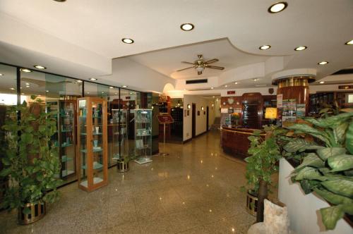 Hotel Crystal 2