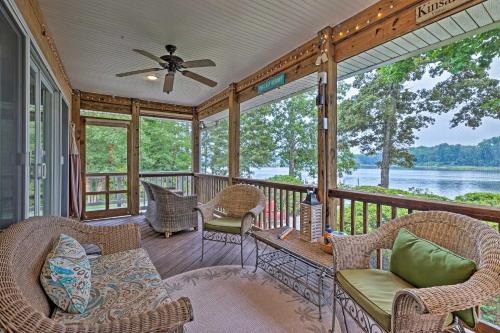 Kinsale Riverfront Paradise with Hot Tub and Pool!