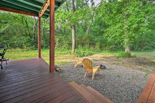 Eagle Nest - Eagletown Studio with Fire Pit!