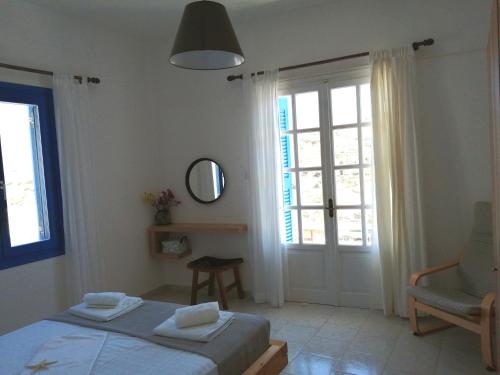 Spacious Paros, Lefkes house with awesome view, Kampos Paros (foto 8)