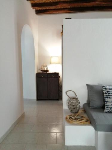 Spacious Paros, Lefkes house with awesome view, Kampos Paros (foto 2)