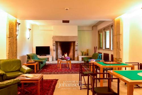 ห้องส่วนกลางสำหรับนั่งเล่น/ดูทีวี, โรงแรมกาซา เมโล อัลวิง (Hotel Casa Melo Alvim) in เวียนา โด คาสเตโล