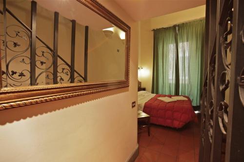Hotel Panda - image 3
