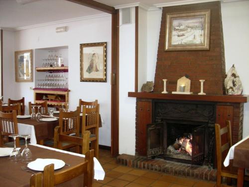 Hostal Nevandi - image 11