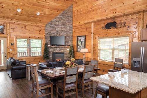 Heavenly Hideaway home - image 12