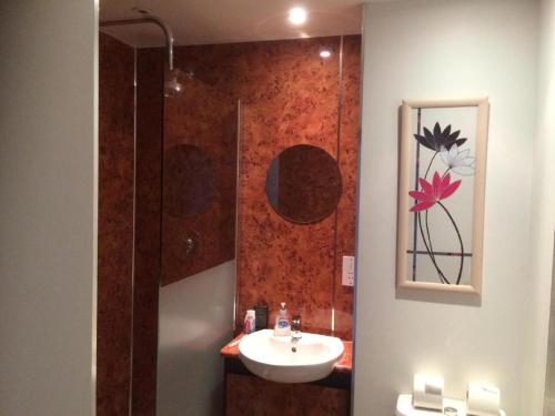 Great Western Hotel Aberdeen - image 14