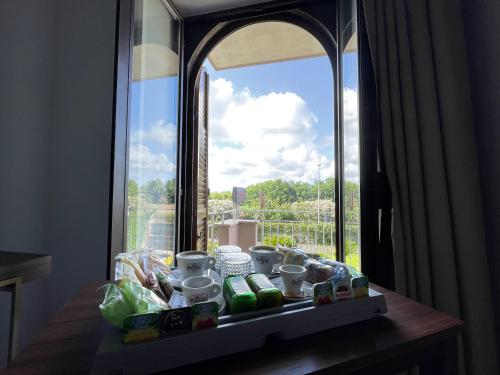 Їжа та напої, Ninfa hotel in Кваліано