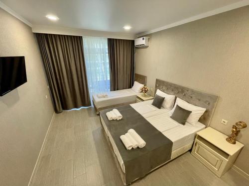 Elegant Hotel Resort - image 4