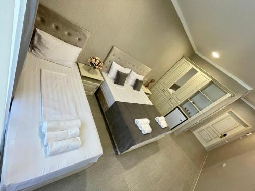Elegant Hotel Resort - image 5