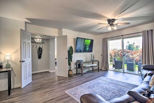 Luxury Condo with Patio Less Than 2 Mi to St Pete Beach - image 3