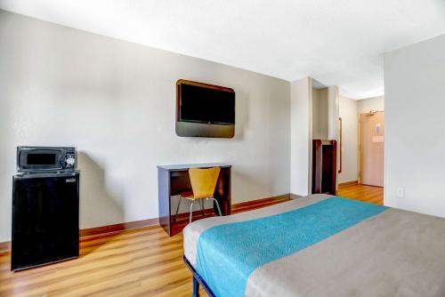 Motel 6-Raleigh, NC - North in Raleigh, USA