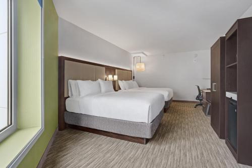 Holiday Inn Express - Brooklyn - Bushwick  an IHG Hotel - image 13