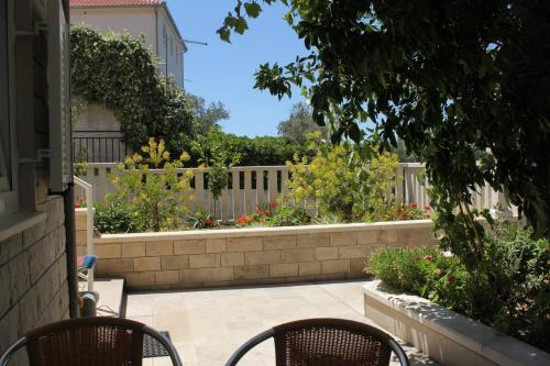 Apartments by the sea Baska Voda, Makarska - 2678