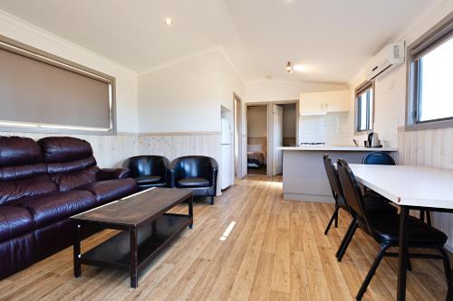 ห้องครัว, Gardenview in วางกาแรตต้า