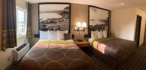 Rodeway Inn Chisago City Photo 23