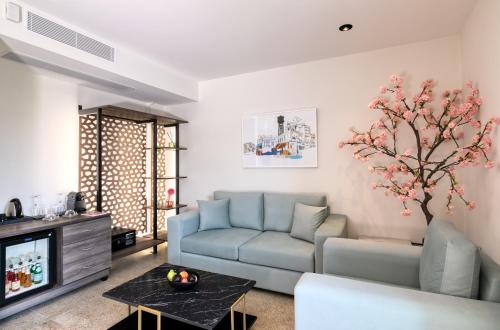 Athens Ivy Suites - image 10