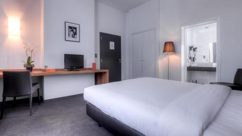 Hotel St James - image 3