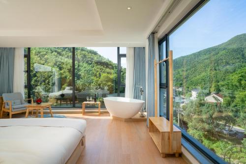 Moganshan mountain House