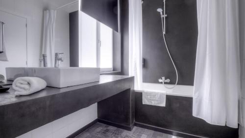 Hotel St James - image 13