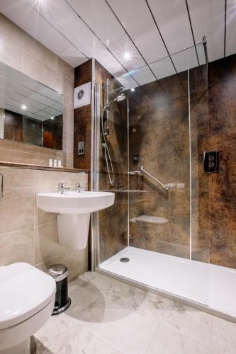 Crooklands Hotel - image 4