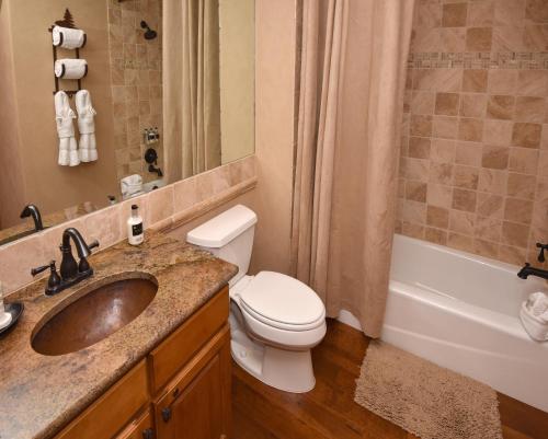 Aspenwood Lodge #304 Condo - image 11