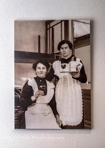 Hotel Roter Turm - image 8