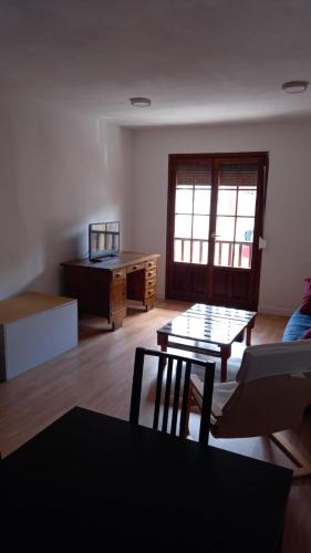 設施, MyM in 里亞諾