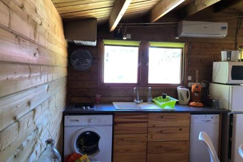 Ma petite cabane Gites des oliviers in La Roque-sur-Ceze