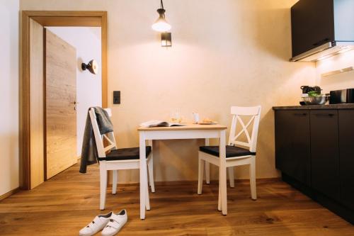 Haus am Schihang - image 2