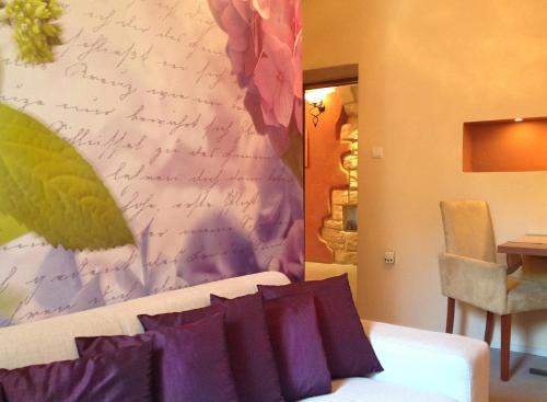 Shangri La Mansion - image 3