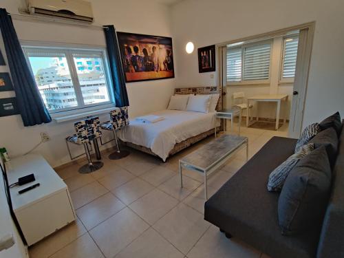 Central Stay TLV Beachfront